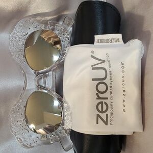 CLEAR DECORATIVE FRAMED MIRRORED LENS SUNGLASSES